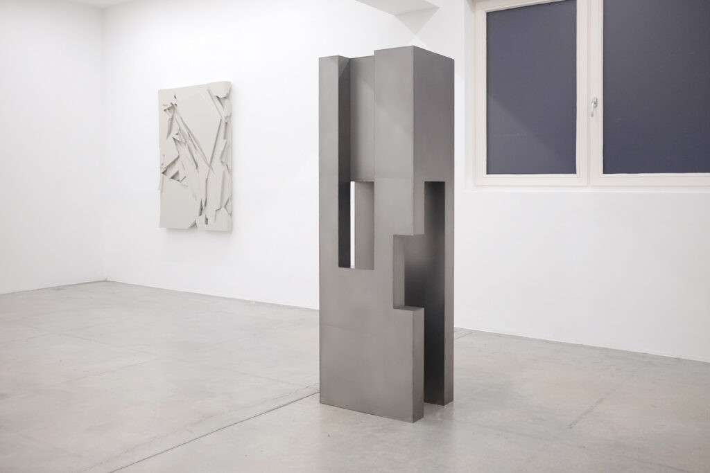 Delta Inc - Robot-2b